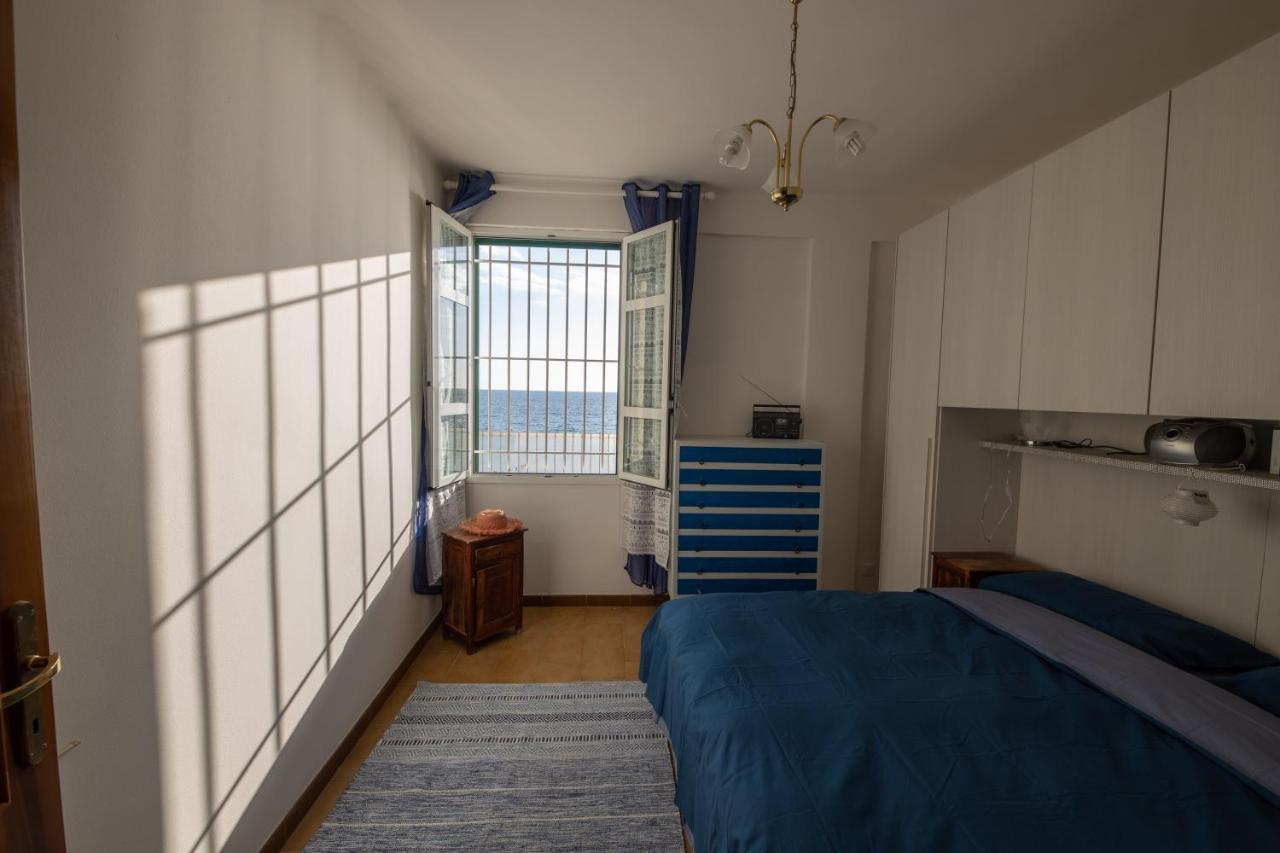 Perfect Wave A 10 M Dal Mare Apartman San Remo Kültér fotó