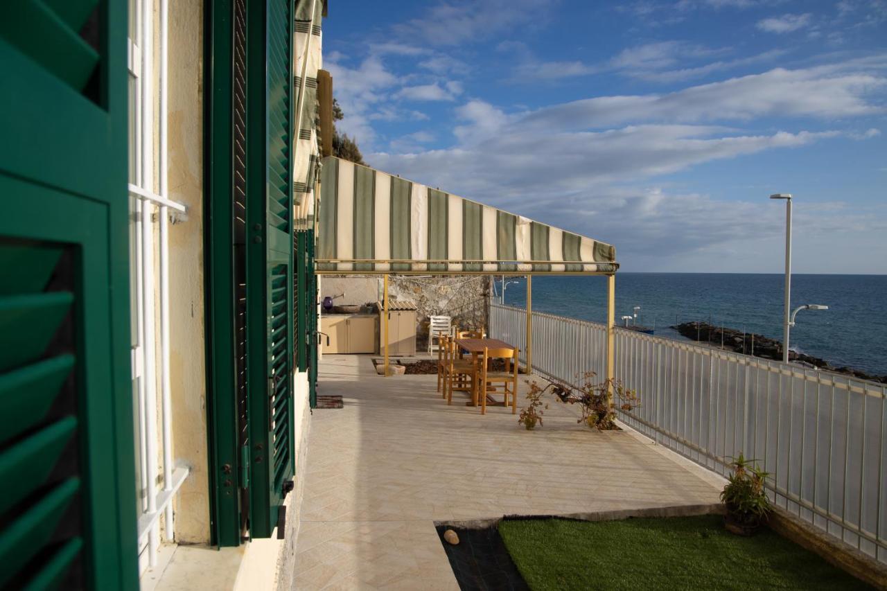 Perfect Wave A 10 M Dal Mare Apartman San Remo Kültér fotó